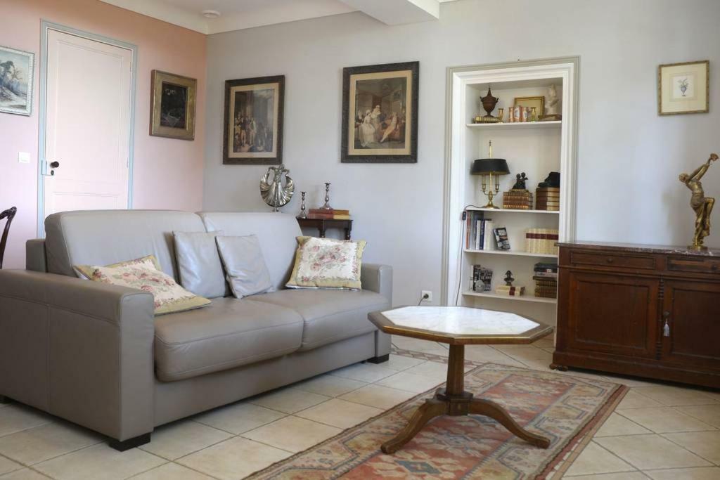 Les Deux Cedres Apartment Bergerac Luaran gambar