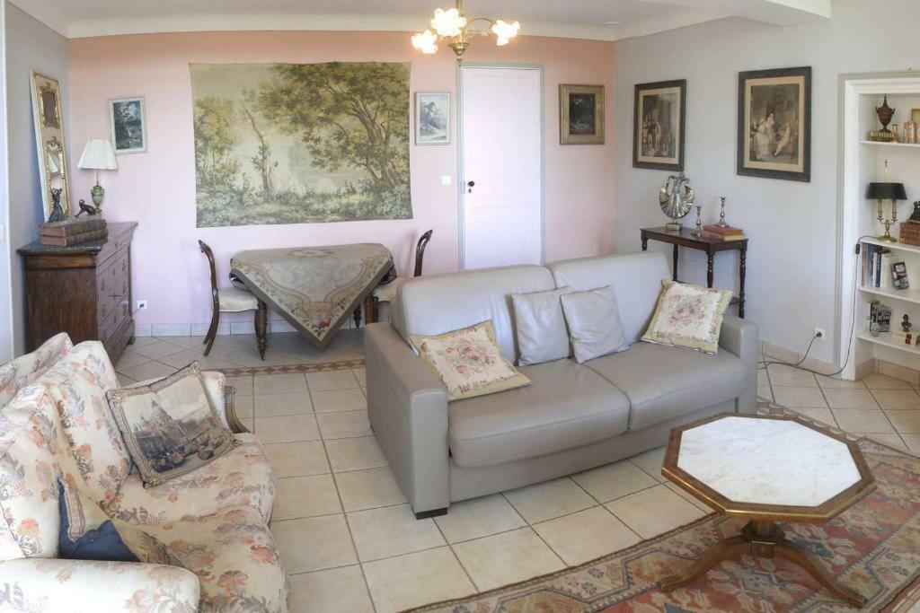 Les Deux Cedres Apartment Bergerac Luaran gambar